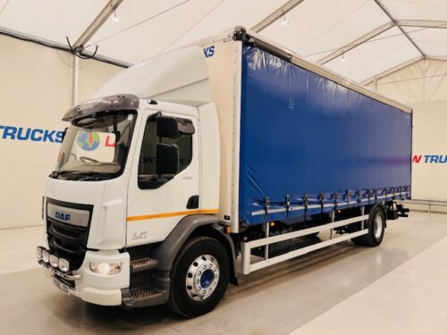 DAF LF 250 4x2 Day Cab Curtainsider