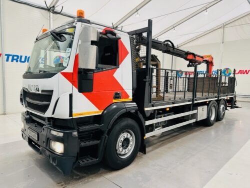 Iveco Stralis 310 6x2 Dropside Brick Grab