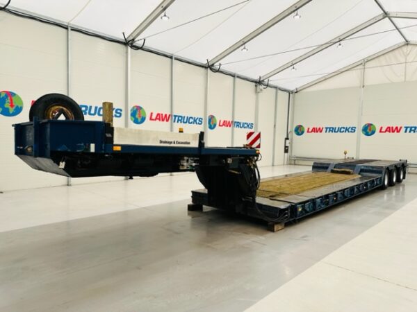 Nooteboom OSDBAZ-48VV Tri Axle Lowloader